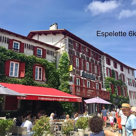 Apartment Baskoparadis I I Spacieux I Douillet I Colore I Lit 160 I Terrasse I Patio *